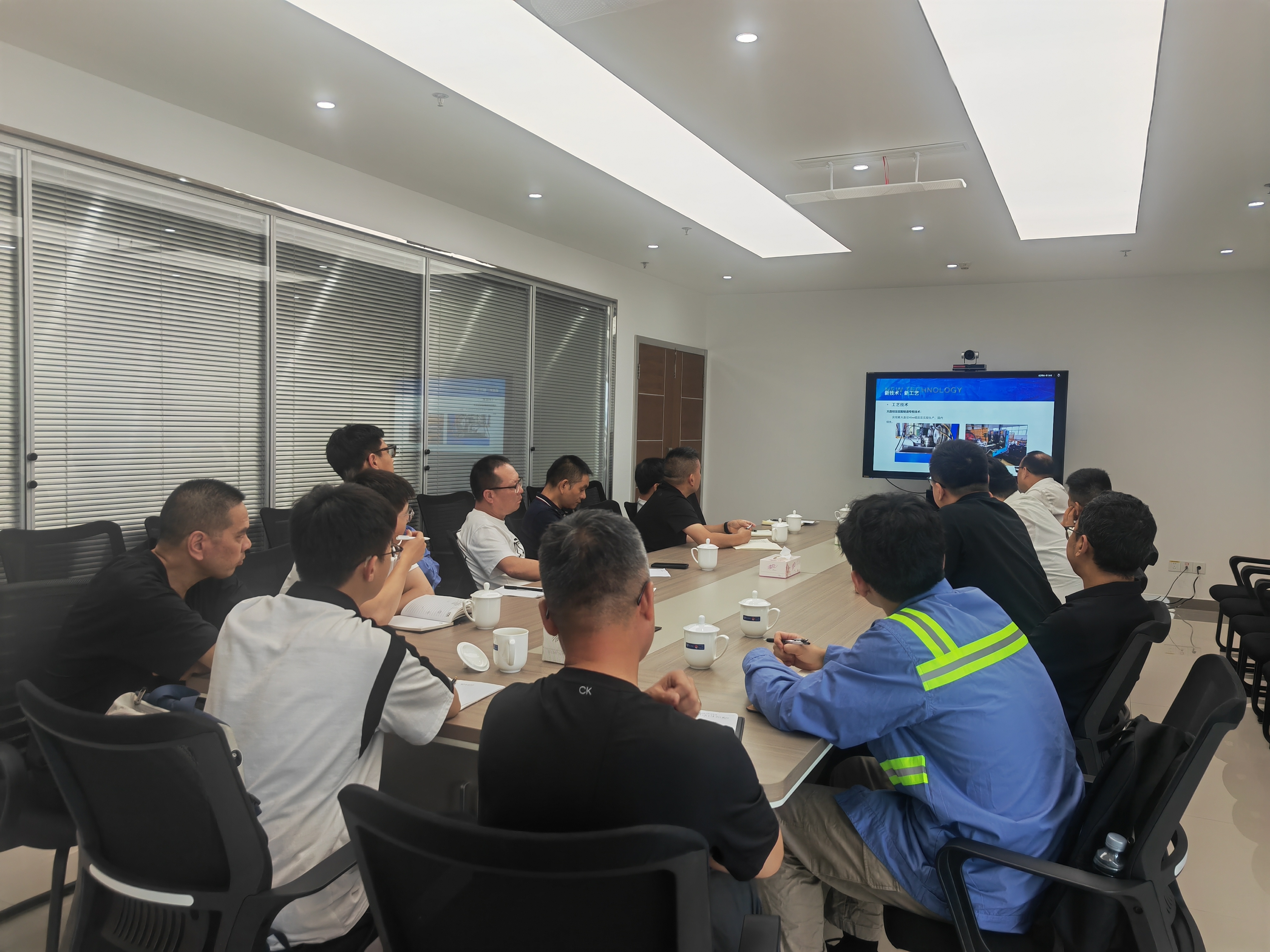 公司举行“钢丝绳清静手艺”专项培训